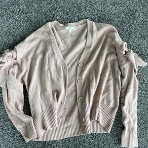 BP sweater button up